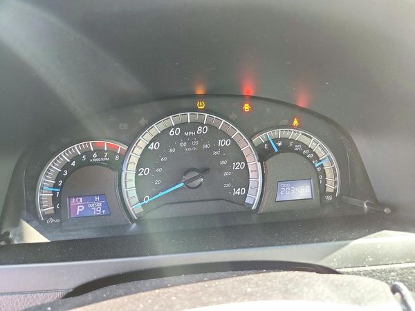 2014 TOYOTA CAMRY — ODOM