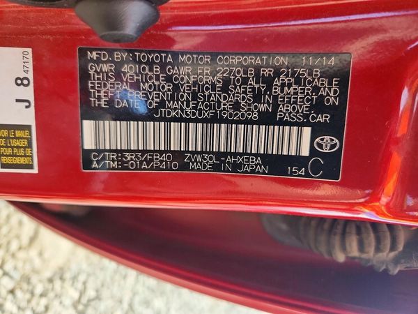 2015 TOYOTA PRIUS — VINS
