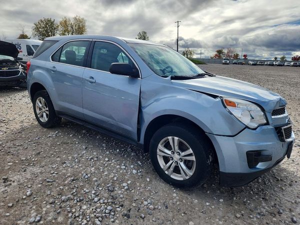 2014 CHEVROLET EQUINOX LS — Passenger 3/4