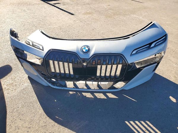 2025 BMW I7 eDrive50 — LOOS