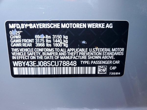 2025 BMW I7 eDrive50 — VINS