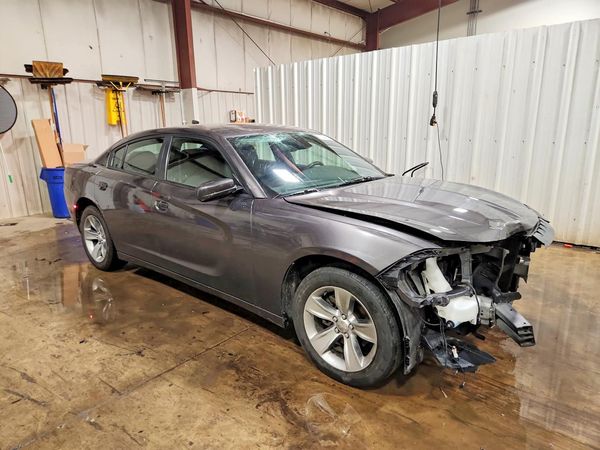 2017 DODGE CHARGER SXT