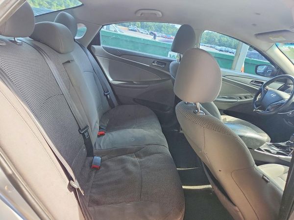 2012 HYUNDAI SONATA Middle-low level
