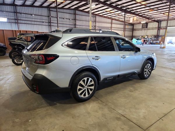 2022 SUBARU OUTBACK Premium — PSRA