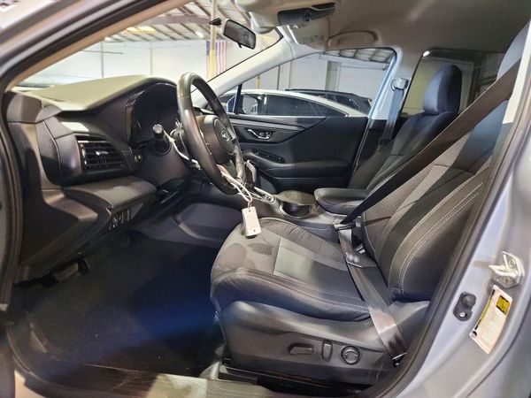 2022 SUBARU OUTBACK Premium — DENT