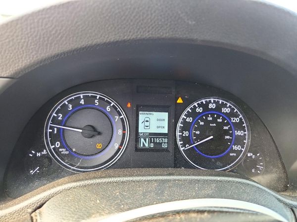 2015 INFINITI Q40 — ODOM