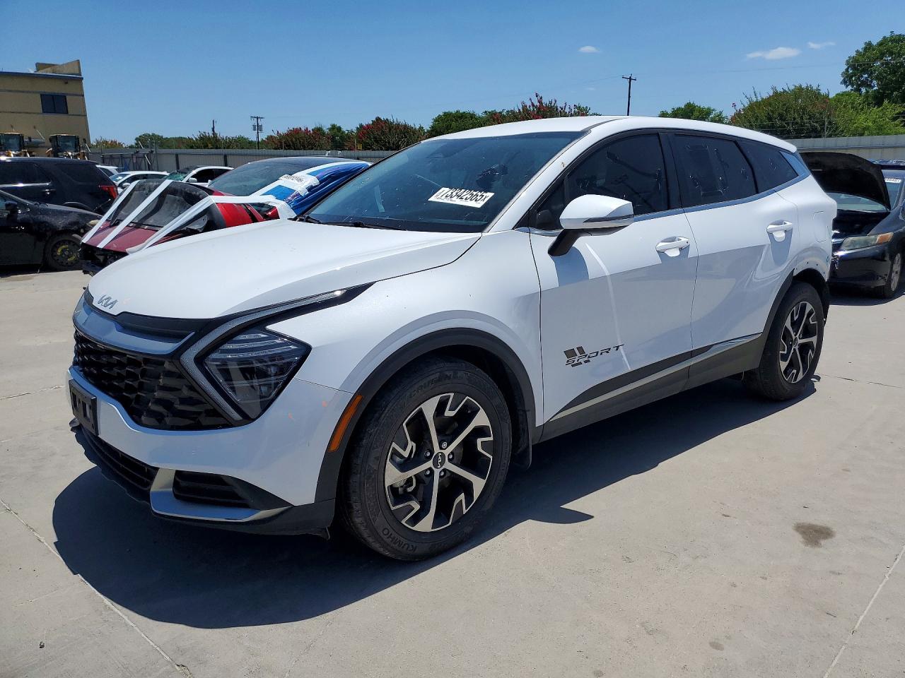 2024 KIA SPORTAGE EX