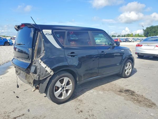 2018 KIA SOUL Base