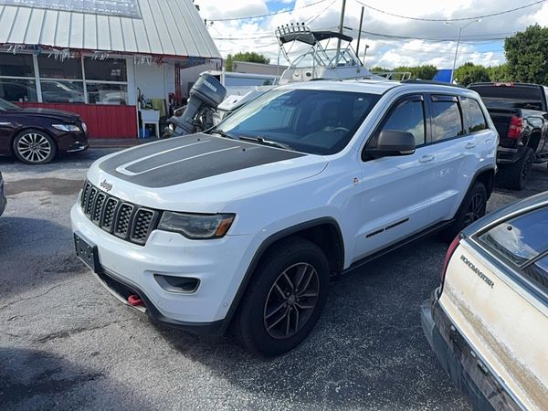 2017 JEEP GRAND CHEROKEE Trailhawk
