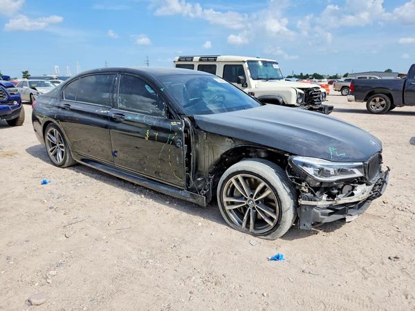 2018 BMW 750