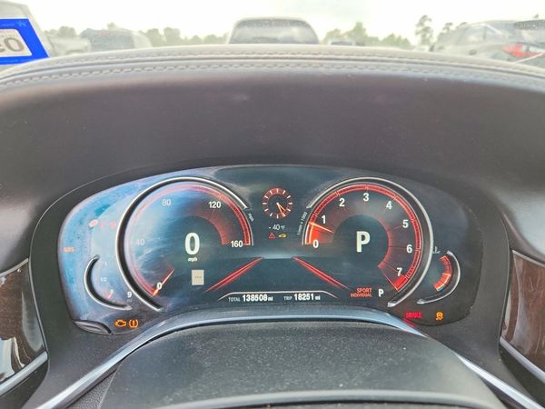 2018 BMW 750