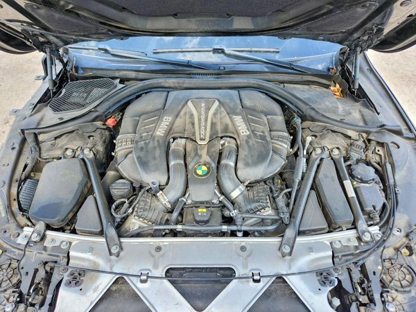 2018 BMW 750