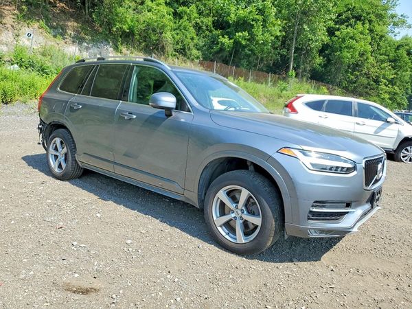 2018 VOLVO XC90