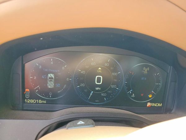 2015 CADILLAC ESCALADE