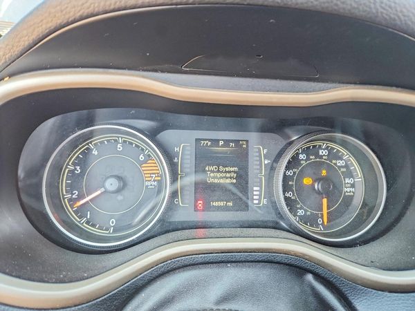 2016 JEEP CHEROKEE Latitude/Longitude/North
