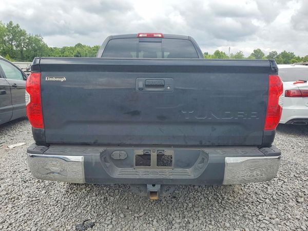 2018 TOYOTA TUNDRA SR/SR5