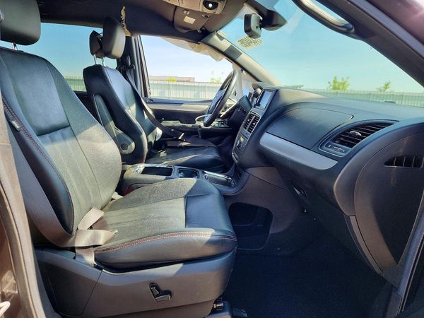 2019 DODGE GRAND CARAVAN GT