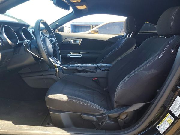 2020 FORD MUSTANG I4 Coupe — DENT