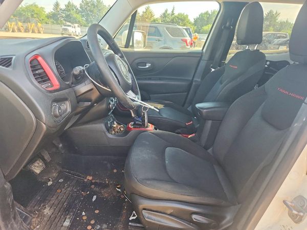 2017 JEEP RENEGADE TRAILHAWK 4X4