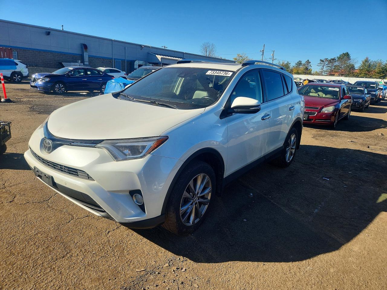 2016 TOYOTA RAV4 Limited (G Grade) — Front 3/4
