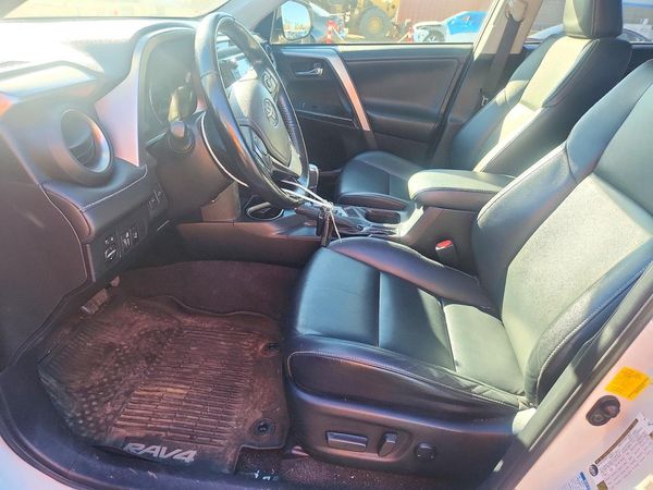 2016 TOYOTA RAV4 Limited (G Grade) — DENT