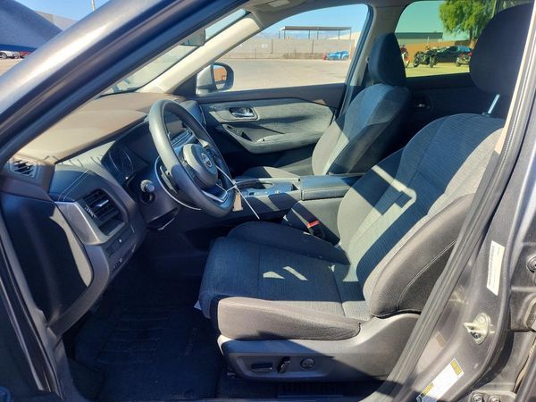 2023 NISSAN ROGUE SV — DENT