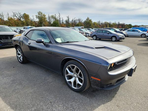 2015 DODGE CHALLENGER SXT Plus — Passenger 3/4