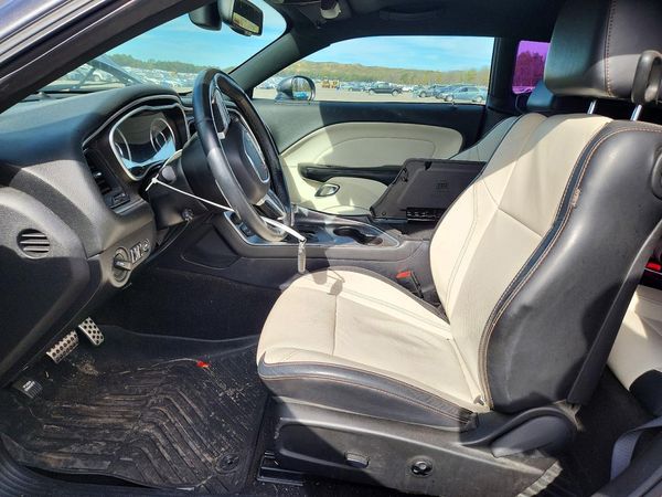2015 DODGE CHALLENGER SXT Plus — DENT