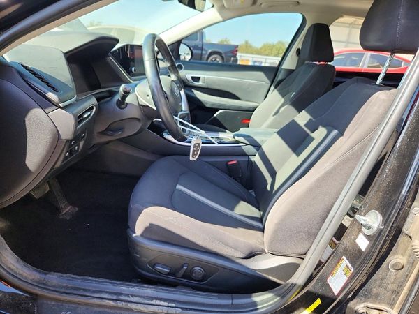 2022 HYUNDAI SONATA — DENT
