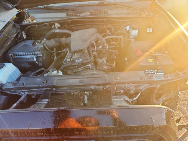 2019 TOYOTA TACOMA SR5 — Engine bay