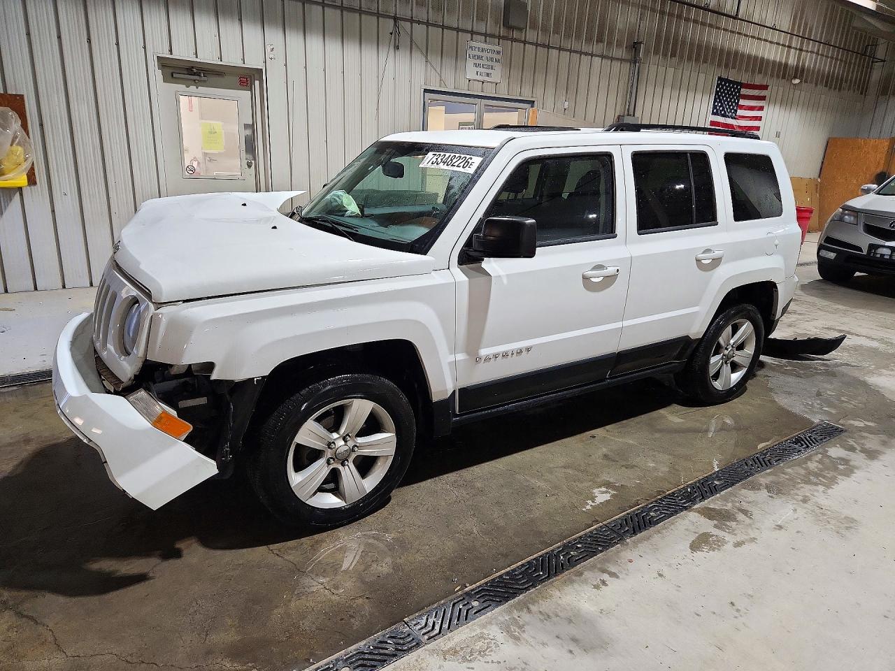 2012 JEEP PATRIOT Latitude — Front 3/4