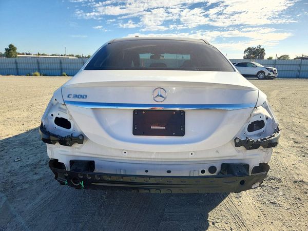 2018 MERCEDES-BENZ C C300 — DIRR