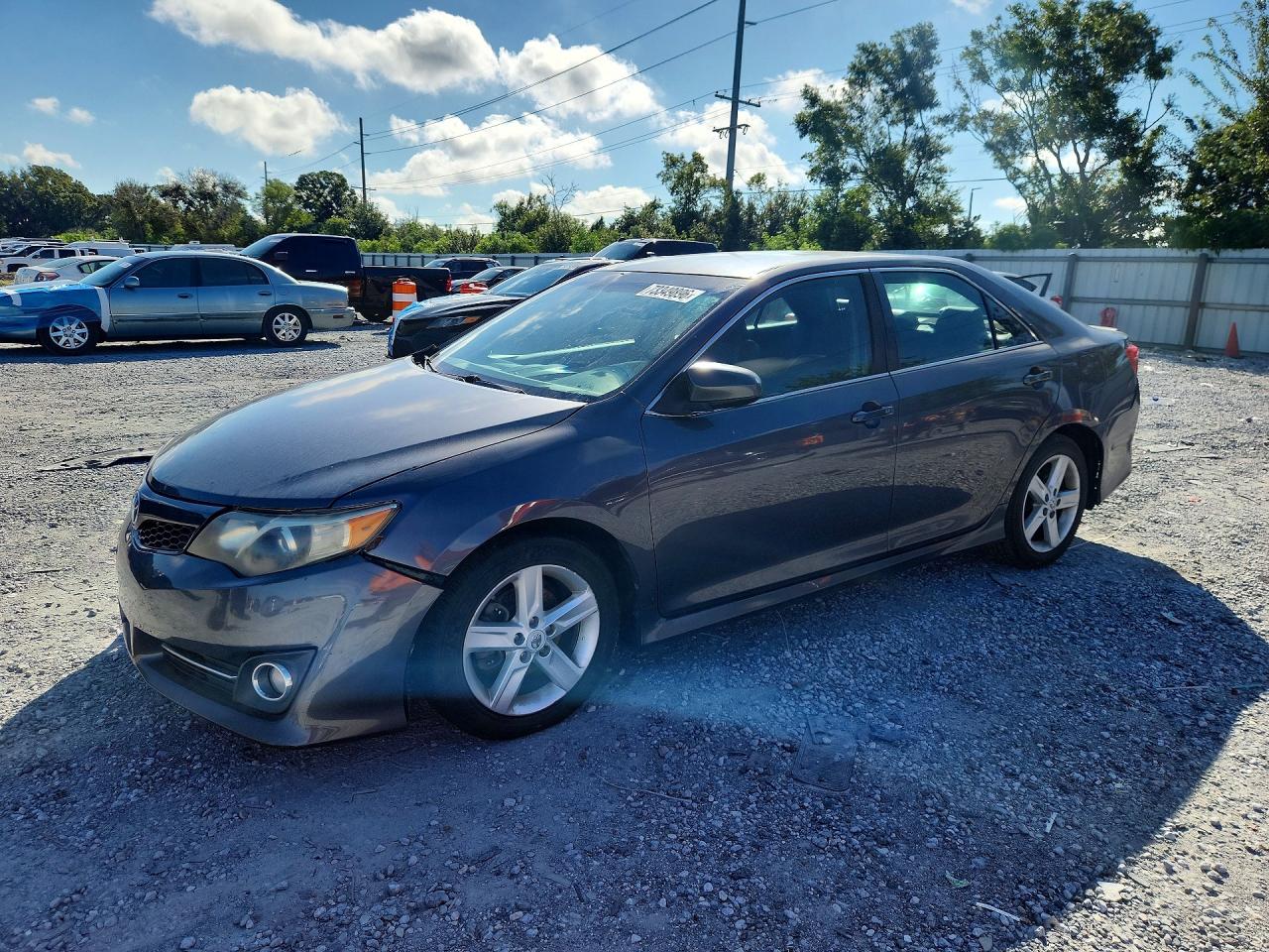 2012 TOYOTA CAMRY — Front 3/4