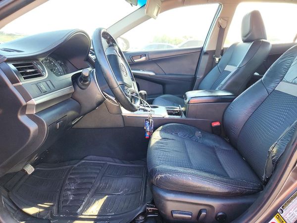 2012 TOYOTA CAMRY — DENT