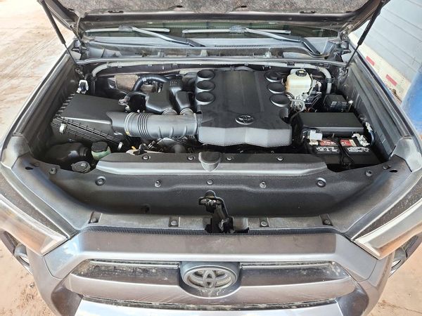 2021 TOYOTA 4RUNNER SRS — Engine bay