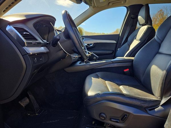 2022 VOLVO XC90 Momentum (excl S60) — DENT
