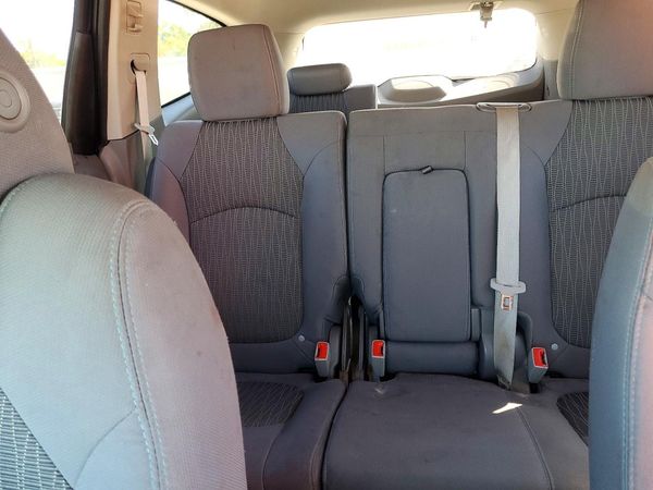 2014 CHEVROLET TRAVERSE LS — SUVN