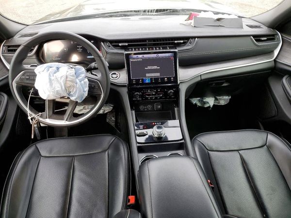 2024 JEEP CHEROKEE Limited — CKPT
