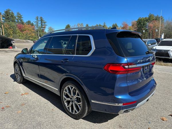 2020 BMW X7