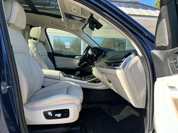 2020 BMW X7