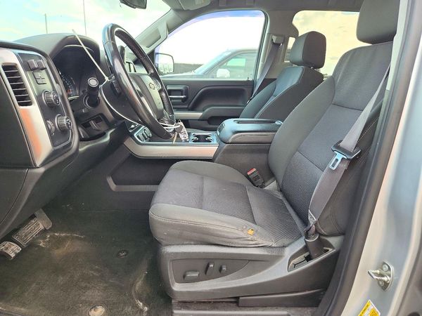 2017 CHEVROLET SILVERADO — DENT