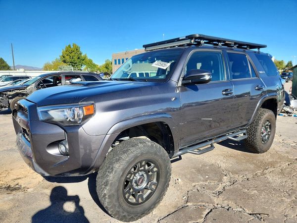 2021 TOYOTA 4RUNNER TRD offroad Prem — Front 3/4