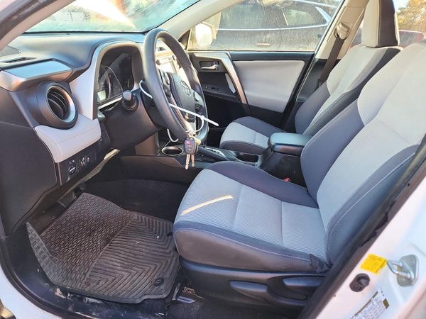 2015 TOYOTA RAV4 XLE (M Grade) — DENT