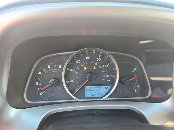 2015 TOYOTA RAV4 XLE (M Grade) — ODOM