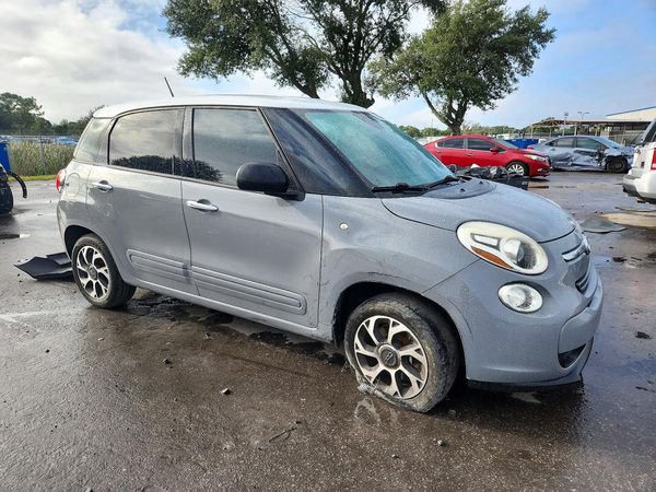 2015 FIAT 500 EASY(US), SPORT (CAN) — Passenger 3/4