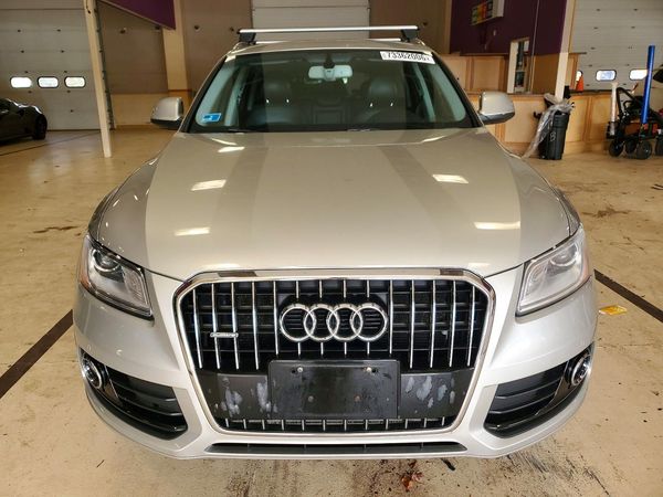 2015 AUDI Q5 Premium Plus — DIRF