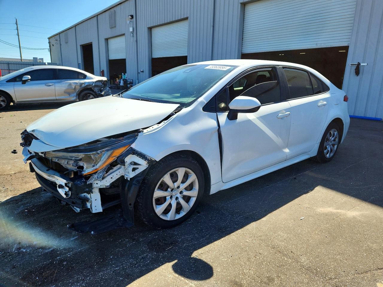 2020 TOYOTA COROLLA LE — Front 3/4