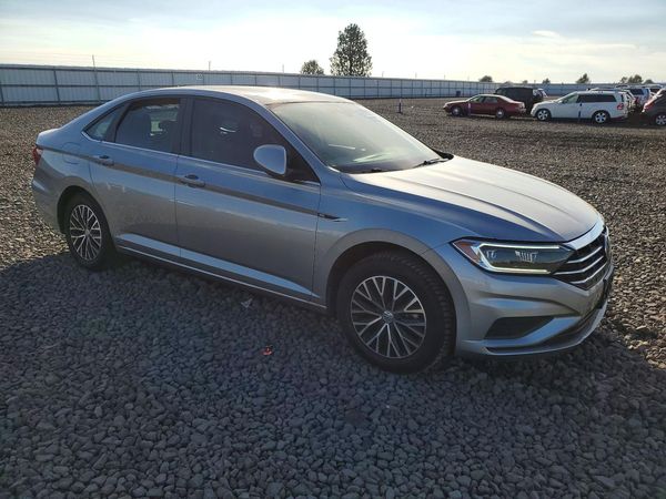2019 VOLKSWAGEN JETTA SEL — Passenger 3/4