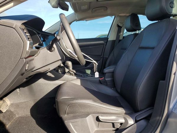 2019 VOLKSWAGEN JETTA SEL — DENT