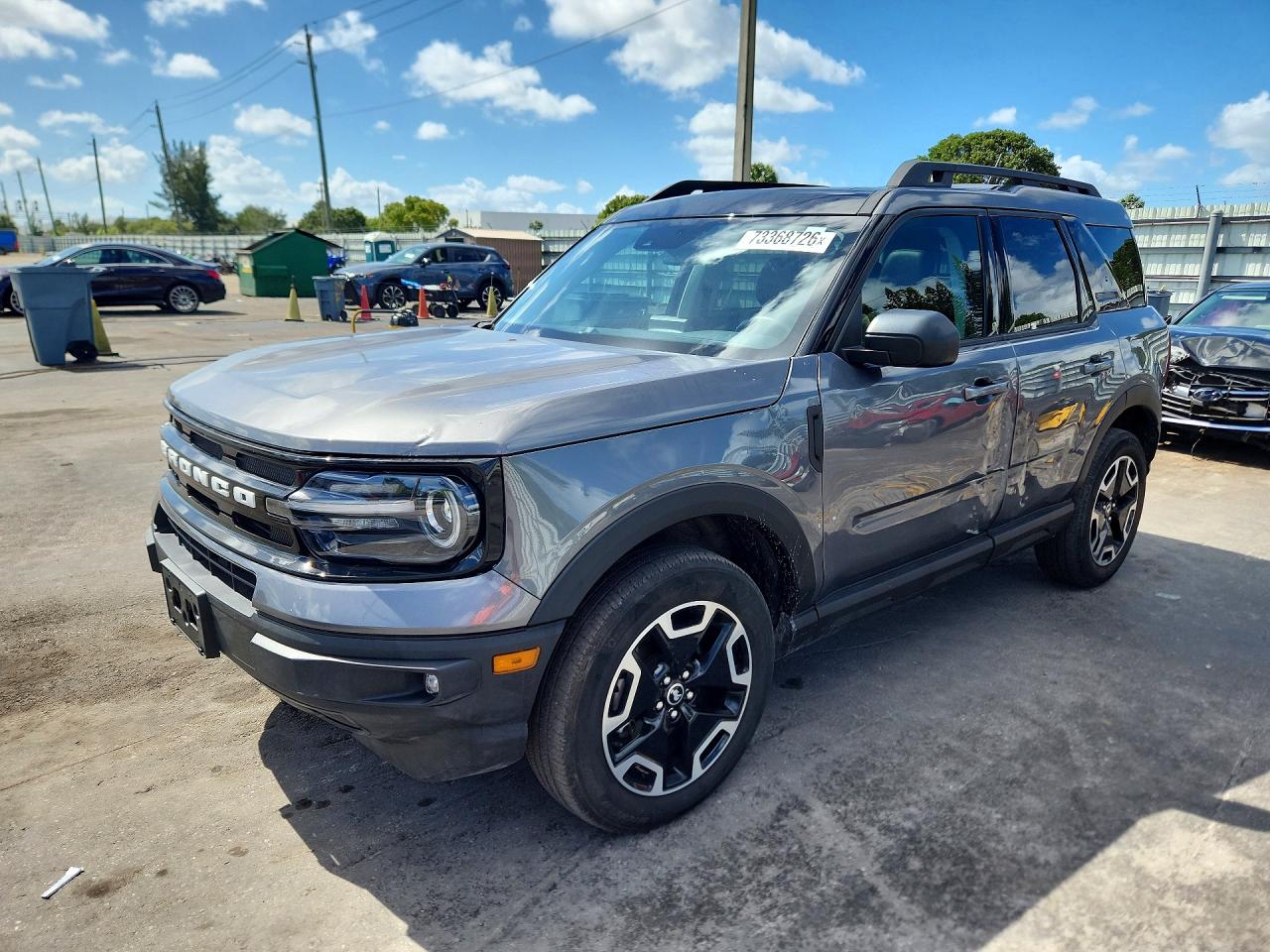 2023 FORD BRONCO SPORT Outer Banks — Front 3/4
